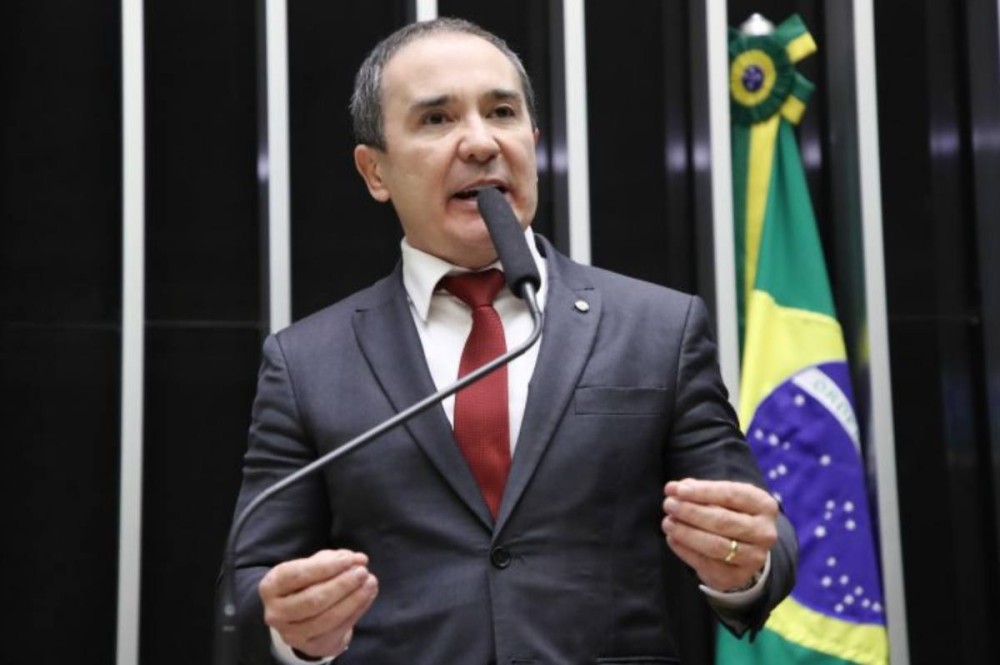 Foi aprovada na comissão a versão do relator, Duda Ramos. (Crédito: Mario Agra / Câmara dos Deputados)