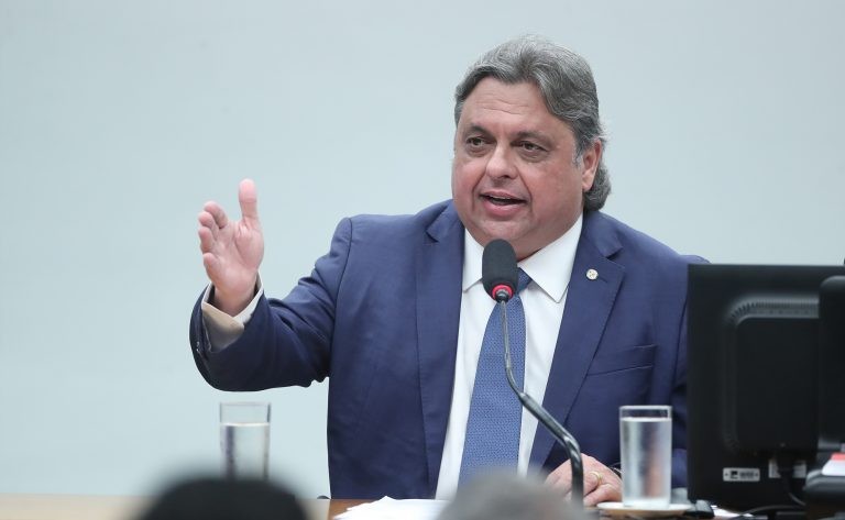 Júlio Arcoverde. (Crédito da imagem: Bruno Spada/Câmara dos Deputados)