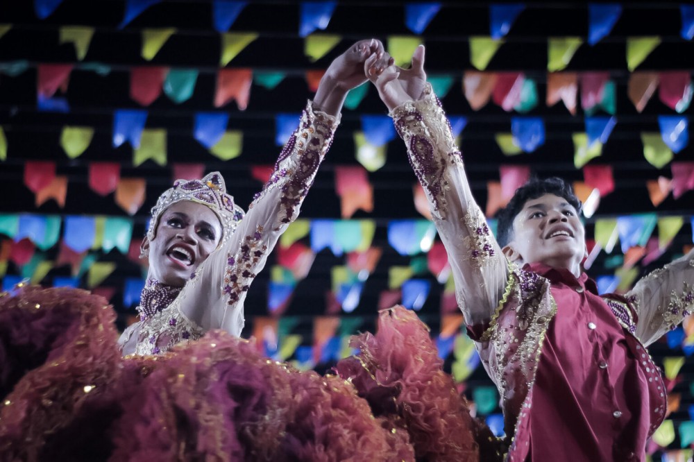 O período também representa uma oportunidade para o fortalecimento da cadeia produtiva da cultura. Artesãos, músicos, quadrilhas juninas, produtores culturais, trabalhadores do setor de eventos, comerciantes e empreendedores encontram nos festejos um espa