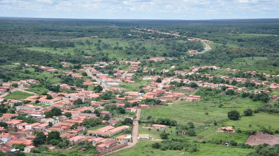 Prefeitura de Novo Oriente do Piauí alerta para vídeos falsos feitos com IA sobre suposto concurso público