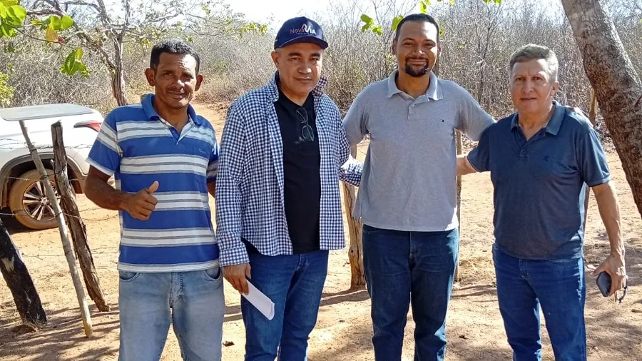 Carlos Federal recebe equipe do DNOCS para levantamento de poços em Valença do Piauí