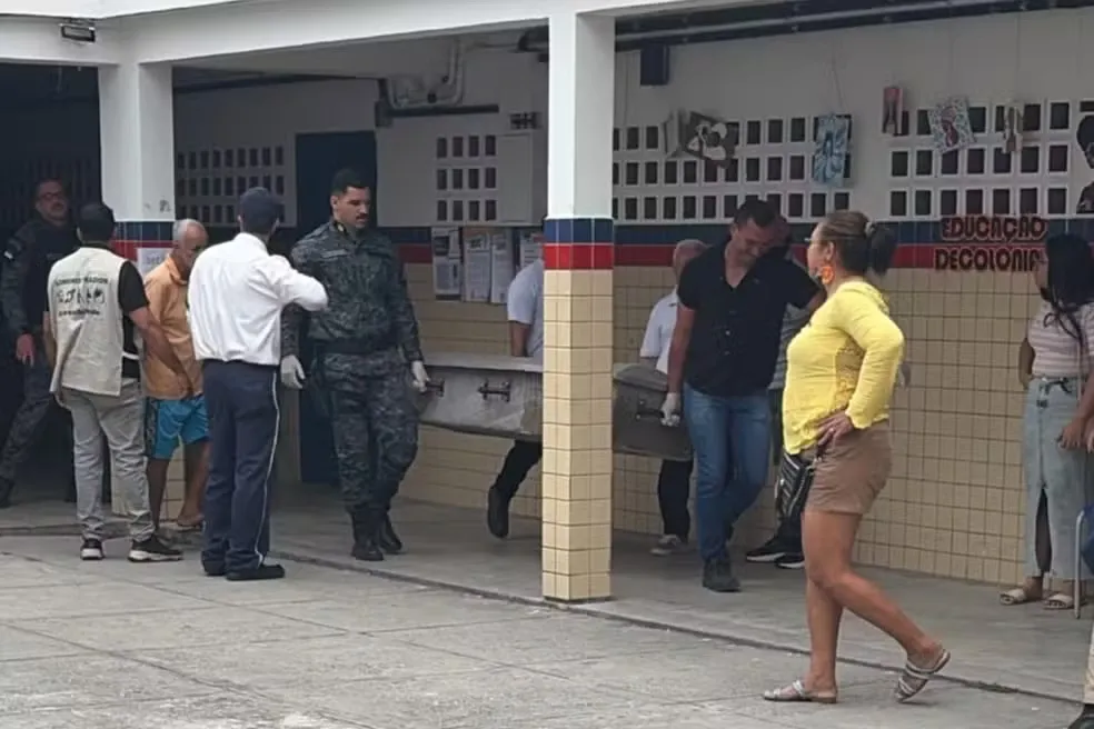 Homem passa mal e morre dentro de seção eleitoral no Pernambuco
