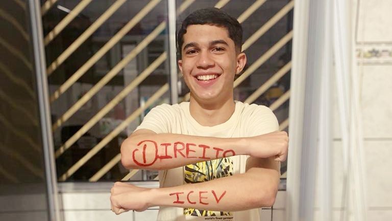 Ademar Jr é aprovado no curso de Direito do iCEV — (Foto: arquivo pessoal)