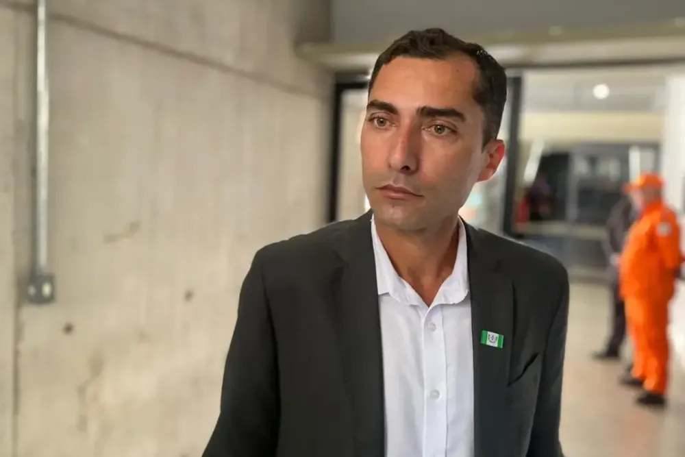 Osvaldo da Abelha Branca, prefeito de Paulistana. (Foto: Jonas Carvalho/ Portal ClubeNews)