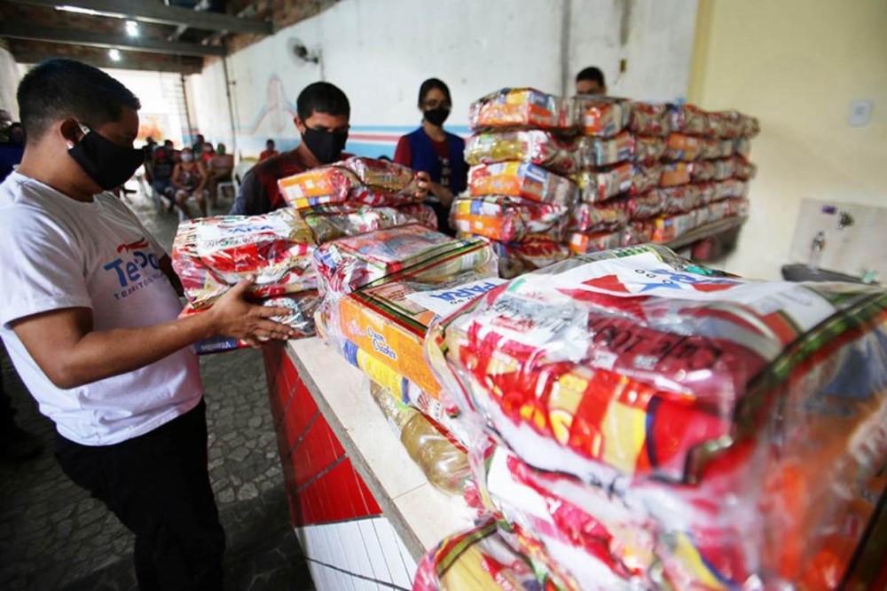 Distribuição de cestas básicas: programas deverão considerar indicadores sociais de segurança alimentar e nutricional. (Crédito: Bruno Cecim/Ag. Pará)