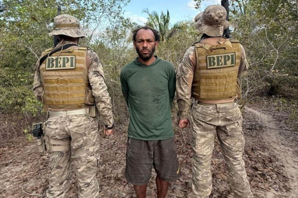 Após ser solto por erro cartorário, homem acusado de estuprar e agredir idosa com transtorno psiquiátrico é recapturado no interior do Piauí. (Crédito: Divulgação/ PM-PI)